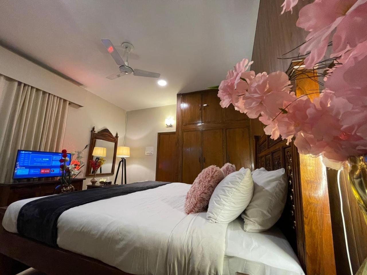 The Life Style Lodges Opp Centaurus Mall Islamabad Zewnętrze zdjęcie