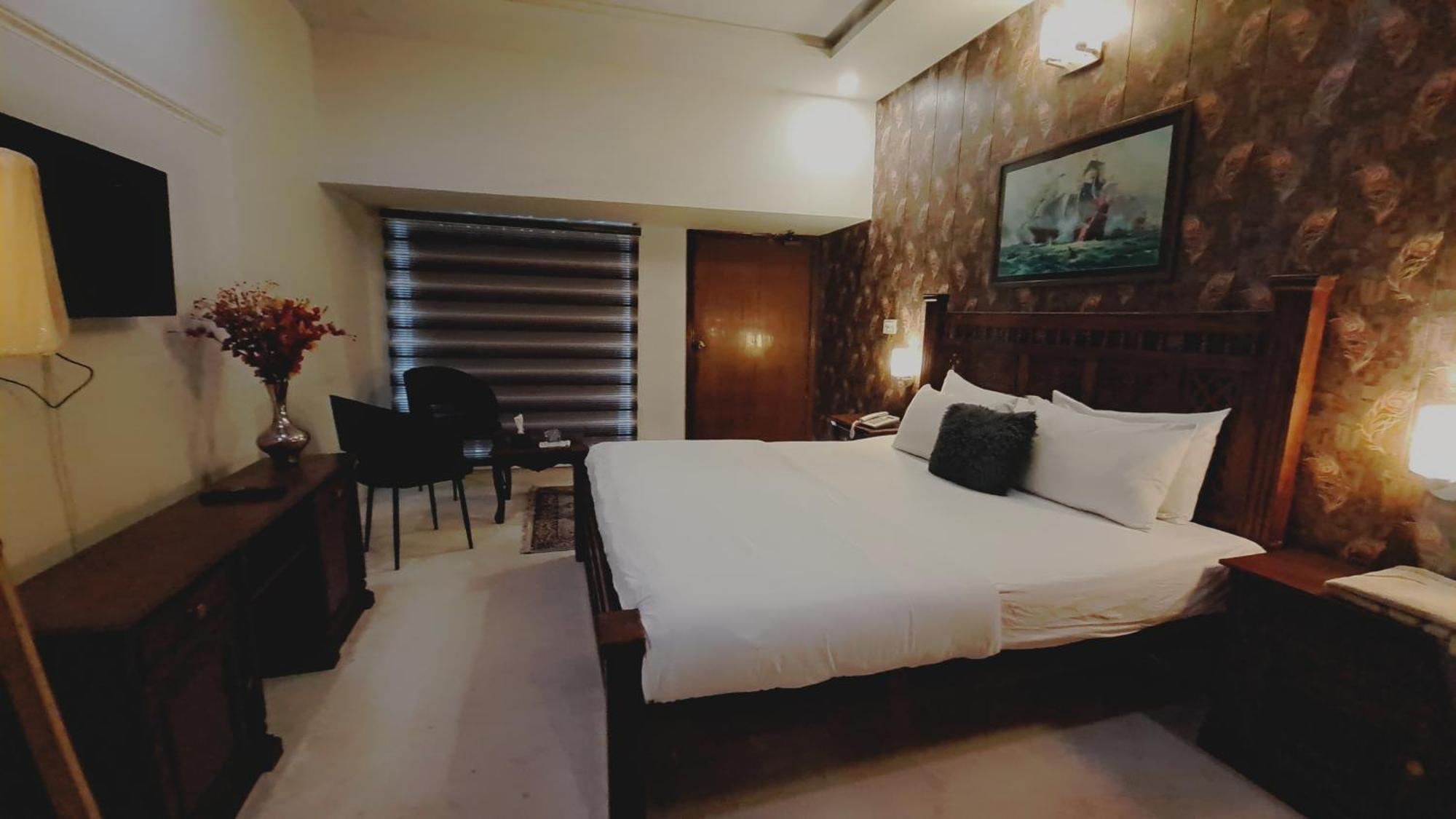 The Life Style Lodges Opp Centaurus Mall Islamabad Zewnętrze zdjęcie