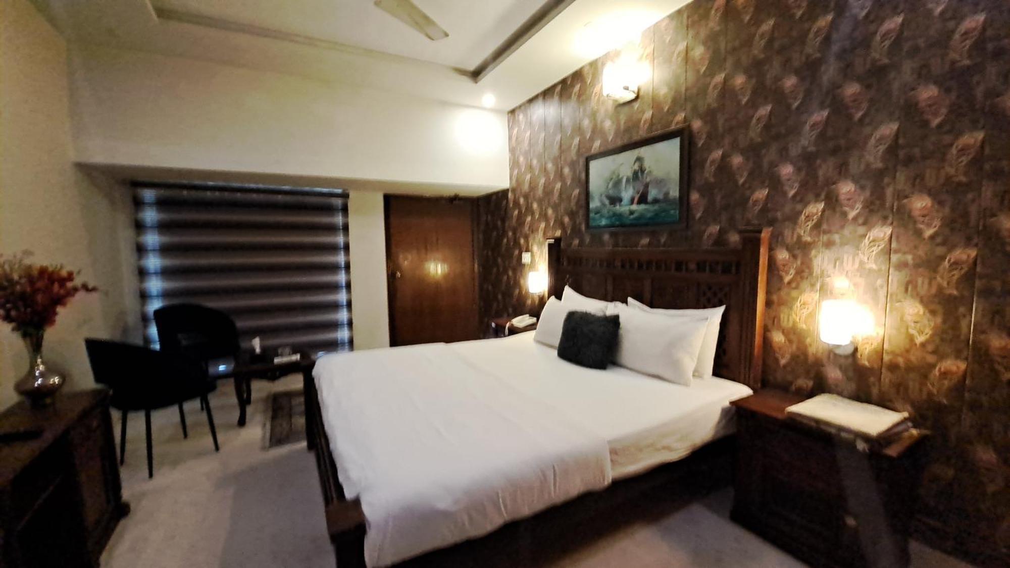 The Life Style Lodges Opp Centaurus Mall Islamabad Zewnętrze zdjęcie