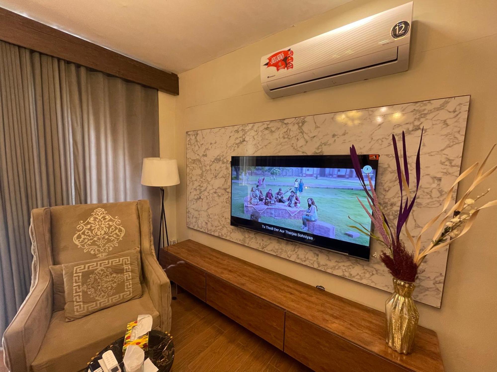 The Life Style Lodges Opp Centaurus Mall Islamabad Zewnętrze zdjęcie